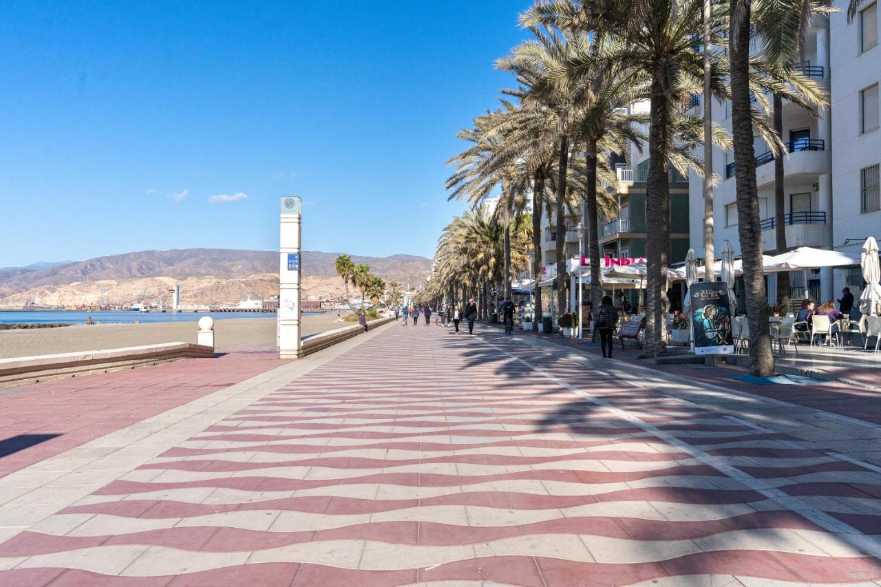 Expoholidays- Apartaments Paseo Maritimo Almería Exterior foto